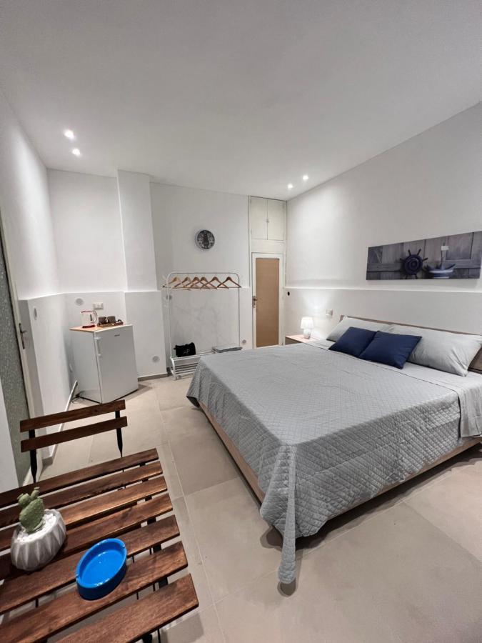 B&B Moonlight Термини Имерезе Екстериор снимка